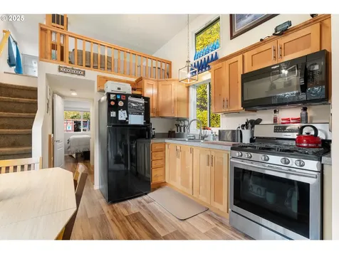 372 Wind Mountain Road Stevenson WA 98648