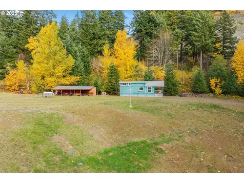 372 Wind Mountain Road Stevenson WA 98648