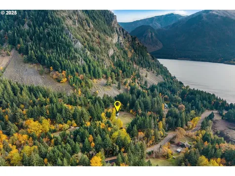 372 Wind Mountain Road Stevenson WA 98648