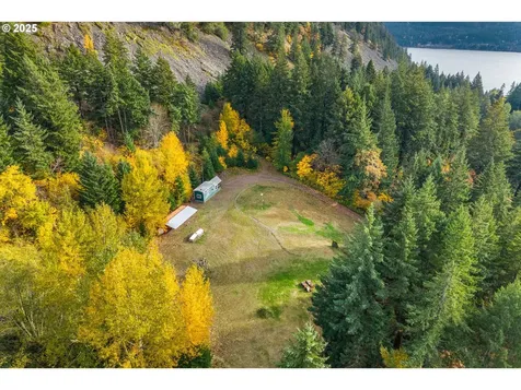 372 Wind Mountain Road Stevenson WA 98648