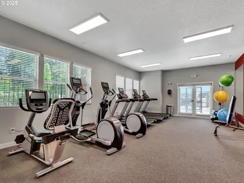 16841 SW Snowdale Street Beaverton OR 97007