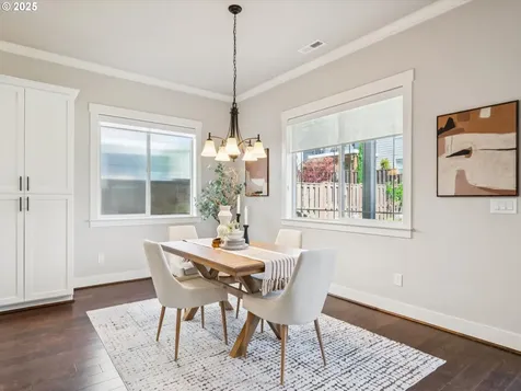 16841 SW Snowdale Street Beaverton OR 97007