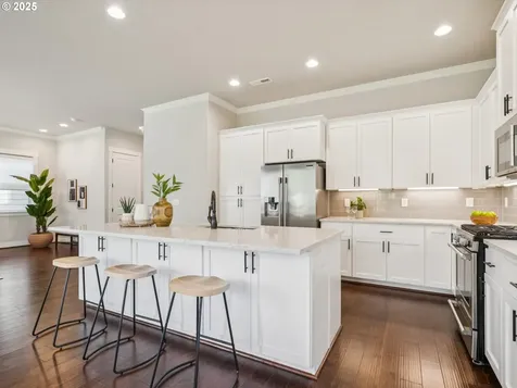 16841 SW Snowdale Street Beaverton OR 97007