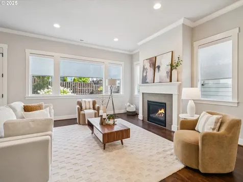 16841 SW Snowdale Street Beaverton OR 97007