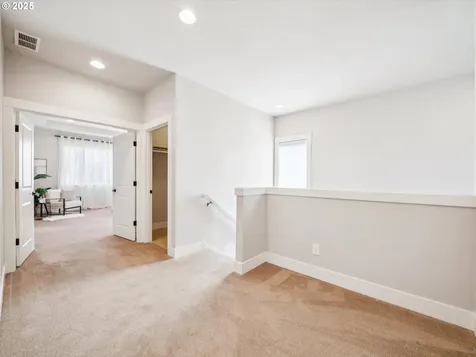 16841 SW Snowdale Street Beaverton OR 97007