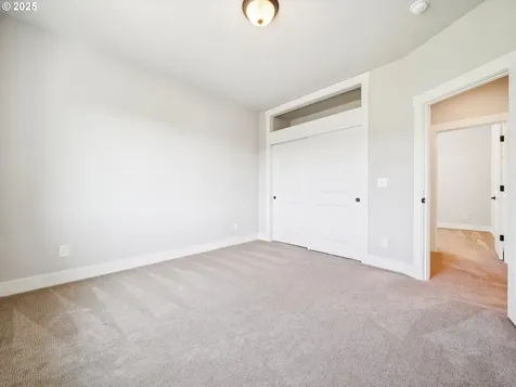 16841 SW Snowdale Street Beaverton OR 97007