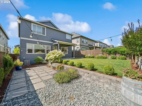 16841 SW Snowdale Street Beaverton OR 97007