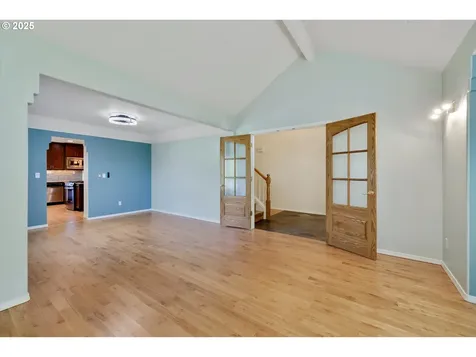 14943 Quinalt Court Oregon City OR 97045