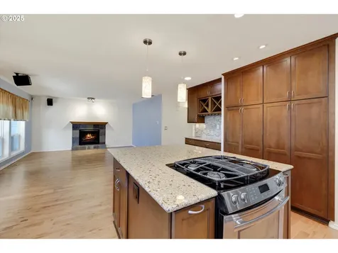 14943 Quinalt Court Oregon City OR 97045