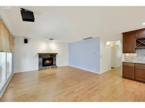 14943 Quinalt Court Oregon City OR 97045