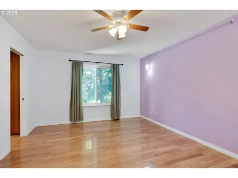 14943 Quinalt Court Oregon City OR 97045