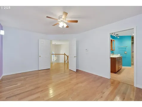 14943 Quinalt Court Oregon City OR 97045