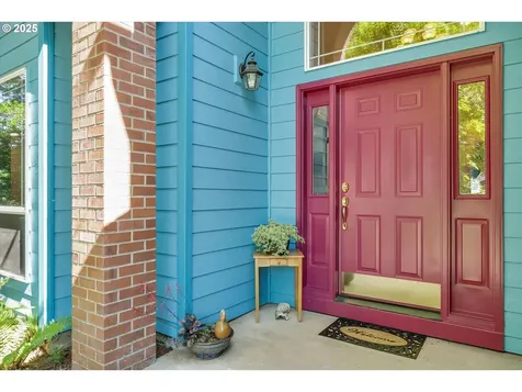 14943 Quinalt Court Oregon City OR 97045