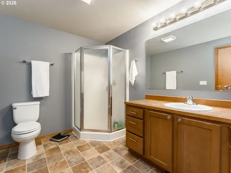 2683 Green Mountain Road Kalama WA 98625