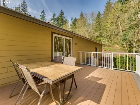 2683 Green Mountain Road Kalama WA 98625