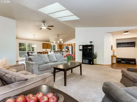2683 Green Mountain Road Kalama WA 98625