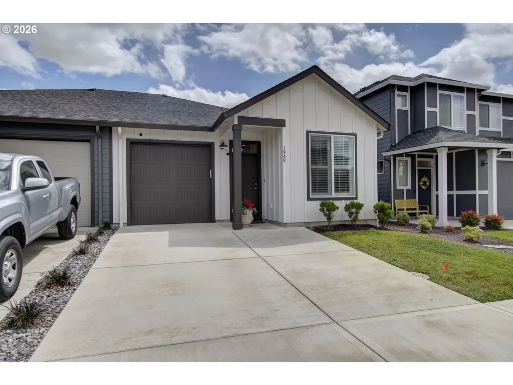 1949 NW 19th Court Battle Ground WA 98604