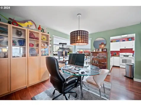 1785 NW Rolling Hill Drive Beaverton OR 97006