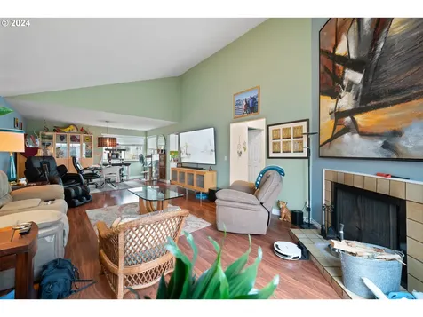 1785 NW Rolling Hill Drive Beaverton OR 97006