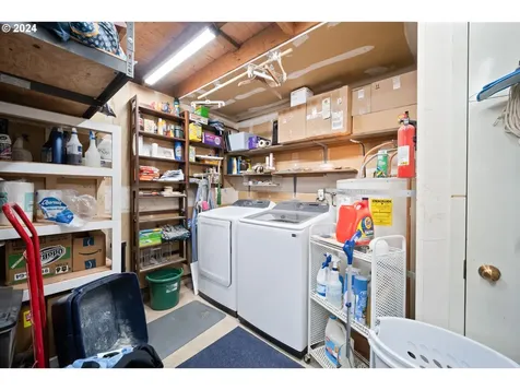 1785 NW Rolling Hill Drive Beaverton OR 97006