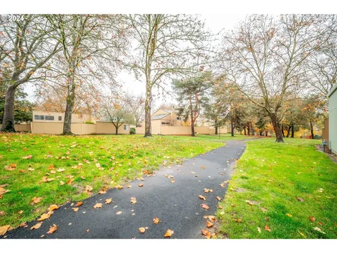 1785 NW Rolling Hill Drive Beaverton OR 97006