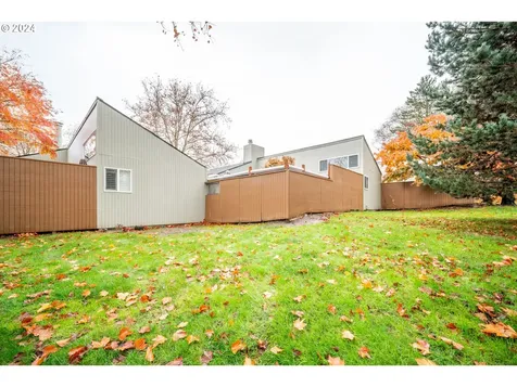 1785 NW Rolling Hill Drive Beaverton OR 97006