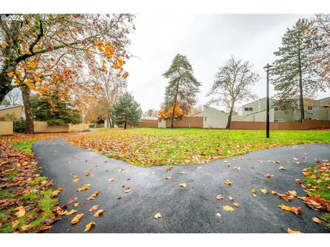 1785 NW Rolling Hill Drive Beaverton OR 97006