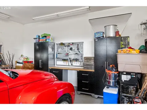 1561 N Laurel Street Coquille OR 97423