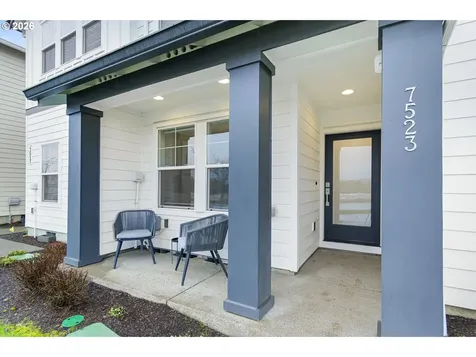 7523 SE Kinnaman Street Hillsboro OR 97123