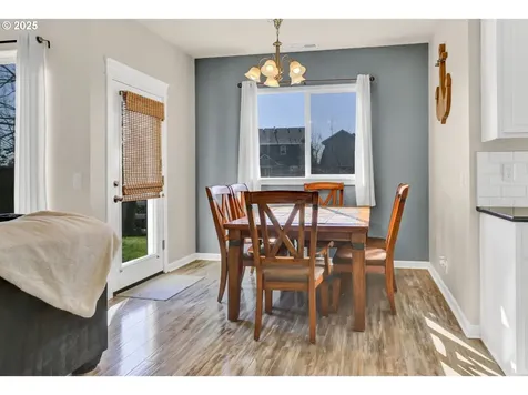 5524 King Arthur Court Eugene OR 97402
