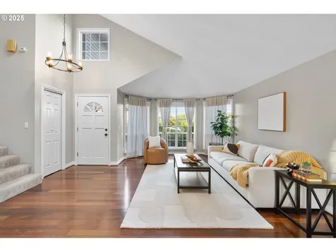 15421 SW Thurston Lane Portland OR 97224