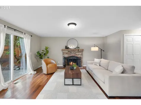 15421 SW Thurston Lane Portland OR 97224