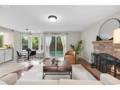 15421 SW Thurston Lane Portland OR 97224