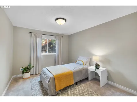 15421 SW Thurston Lane Portland OR 97224