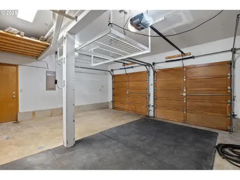 15421 SW Thurston Lane Portland OR 97224