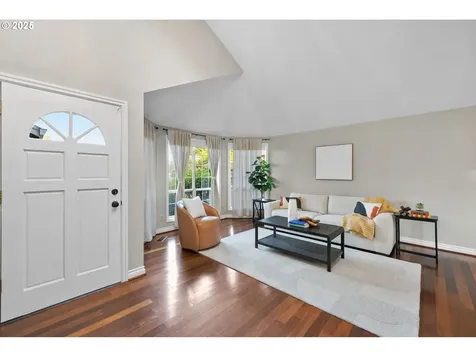 15421 SW Thurston Lane Portland OR 97224