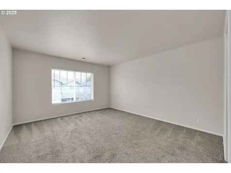 5298 Wales Drive Eugene OR 97402