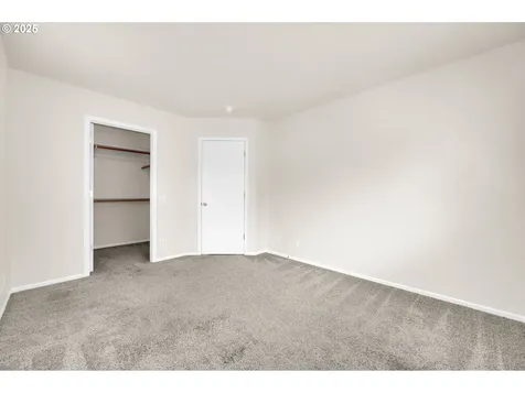 5298 Wales Drive Eugene OR 97402