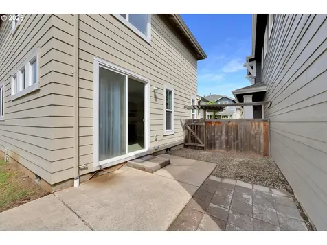 5298 Wales Drive Eugene OR 97402