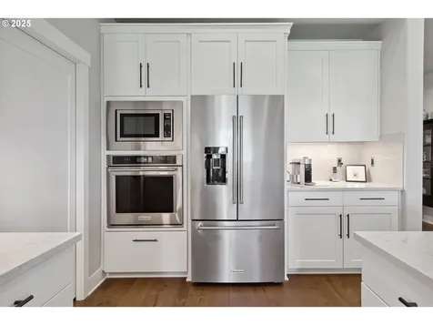7650 SW Honor Loop Wilsonville OR 97070