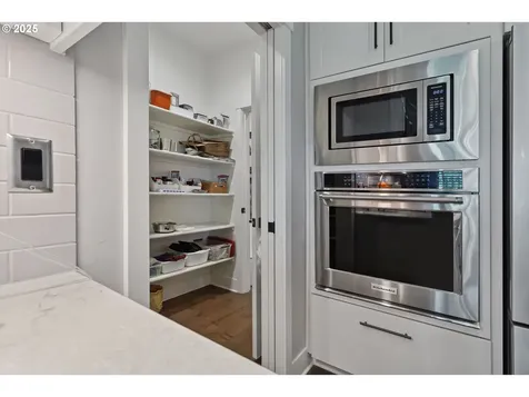 7650 SW Honor Loop Wilsonville OR 97070