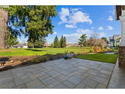 7650 SW Honor Loop Wilsonville OR 97070