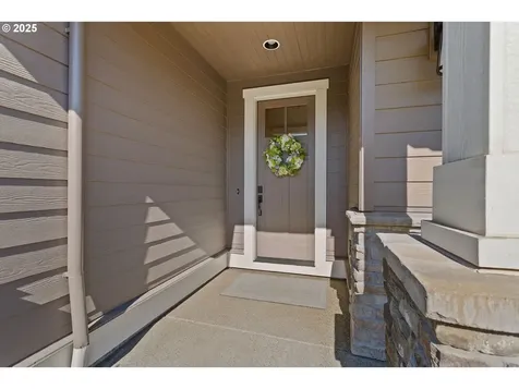 7650 SW Honor Loop Wilsonville OR 97070