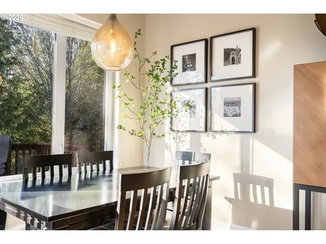 2523 NW Marsden Place Portland OR 97229