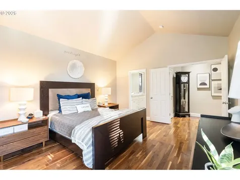2523 NW Marsden Place Portland OR 97229