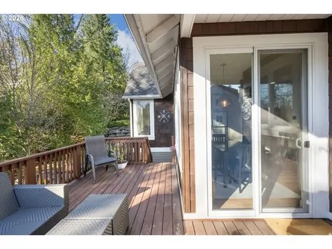 2523 NW Marsden Place Portland OR 97229