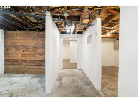 1644 N Jarrett Street Portland OR 97217