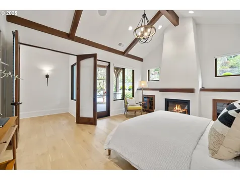 13231 SW Iron Mountain Boulevard Portland OR 97219