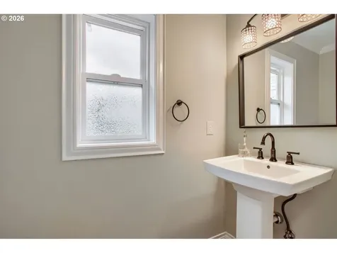 14983 SE Brackenbush Road Clackamas OR 97015