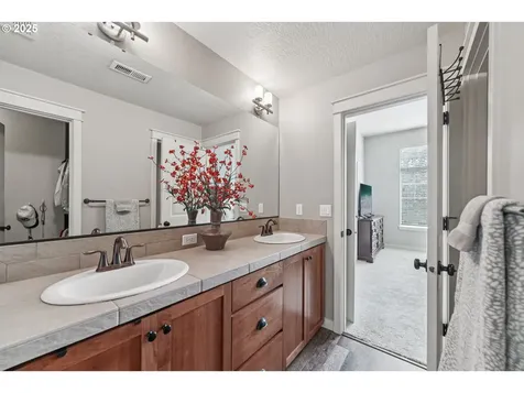 16117 NW Hildago Lane Portland OR 97229